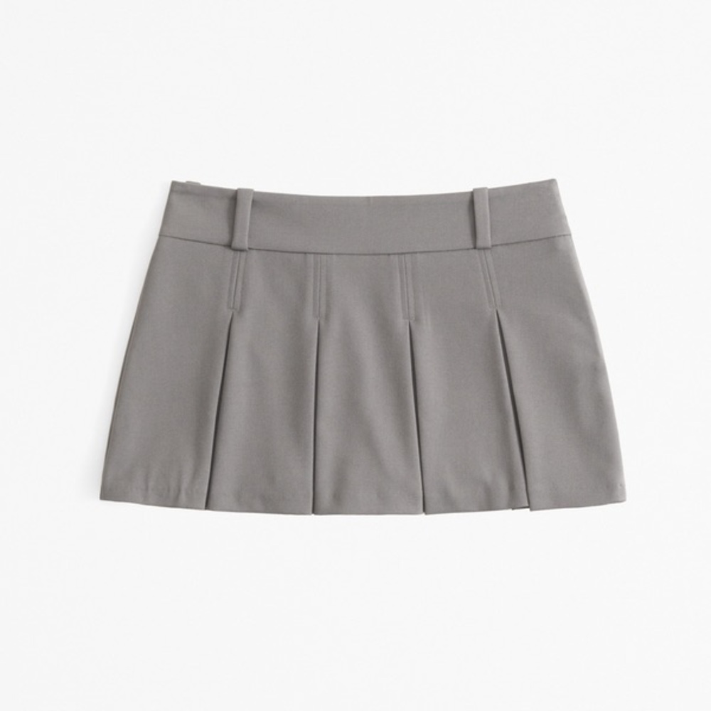 A&F Gray Pleated Mini Skirt